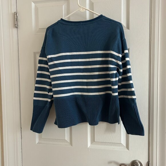 Gap 24/7 Split-Hem Roll Neck Sweater - Picture 2 of 5